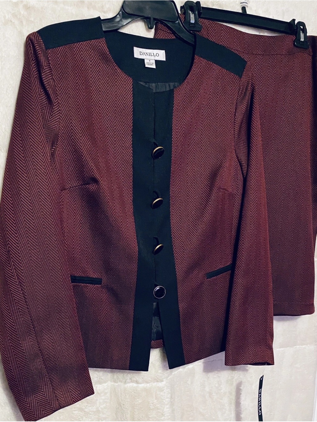 Nwt Danillo Women's Burgundy & Black Herringbone Suit Skirt W/Jacket Size 8
